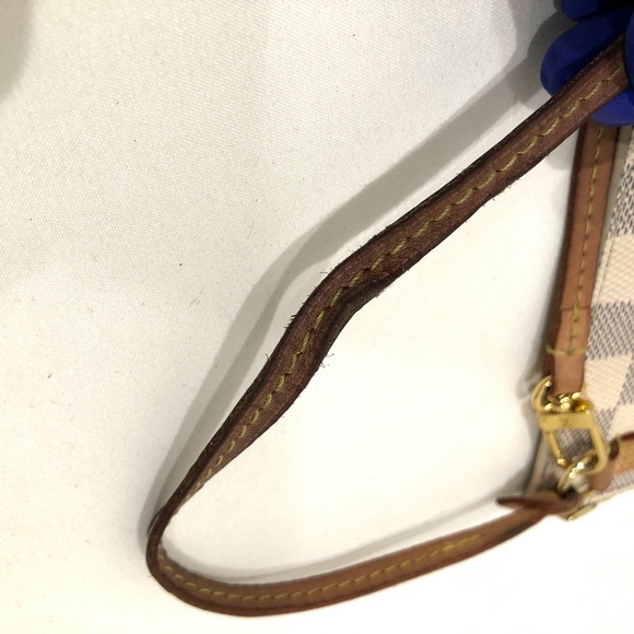 Louis Vuitton Azur Neverfull Pochette Sku#84716 (gently used, inside dirty) - Picture 7 of 12